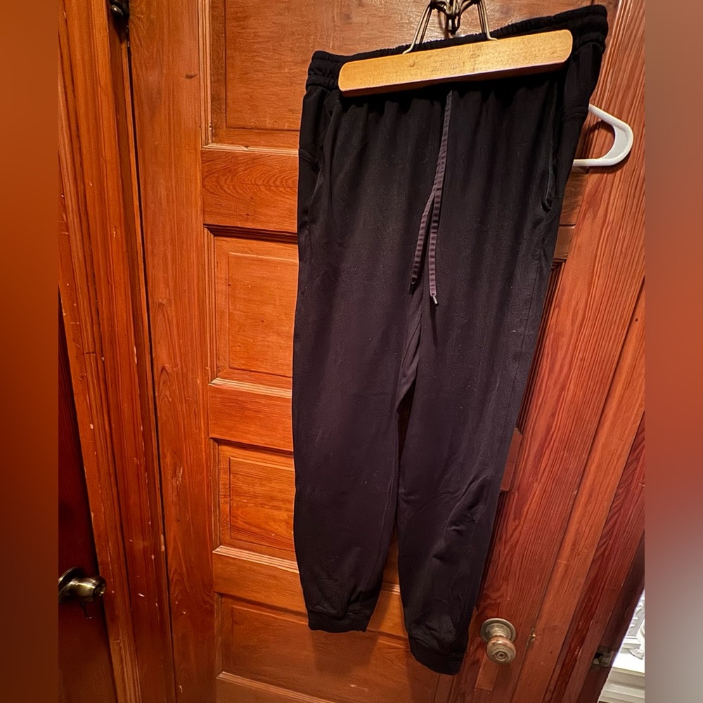 Lululemon joggers